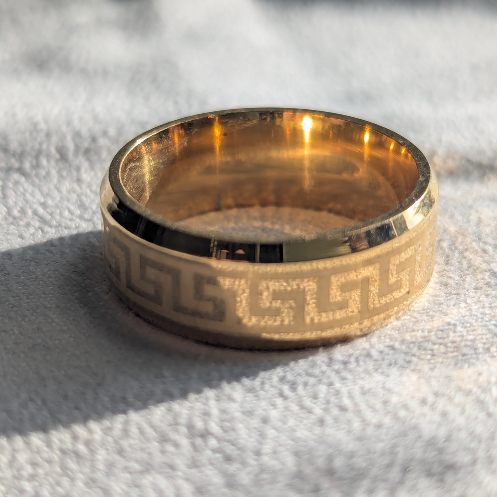 Greek Key Pattern Ring - Picture 1 of 4